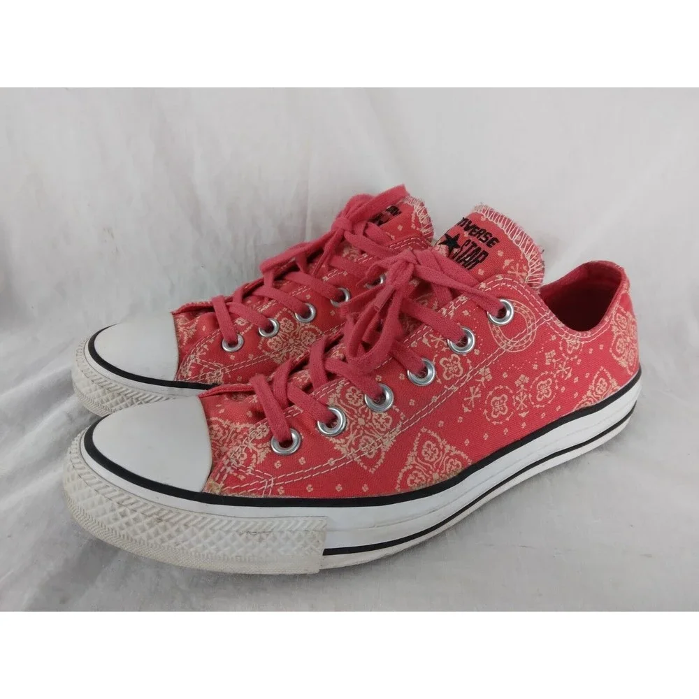 Converse Low Top Sneakers in Pink Bandana Print - Picture 3 of 11